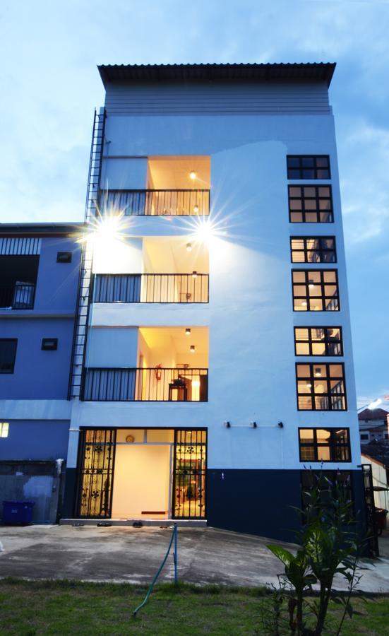 Lanna Thai Hostel Chiang Mai Exterior photo